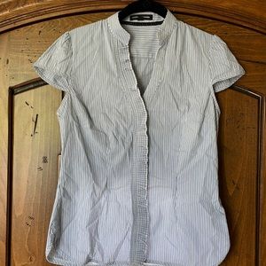 Short sleeve blouse